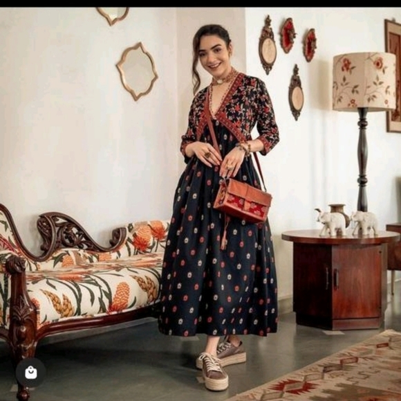 Women's dress 👗 - Picture 5 of 8